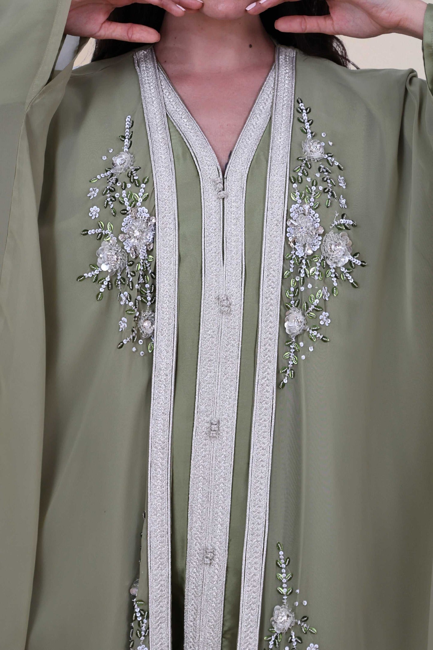 Jazmin Kaftan in Olive
