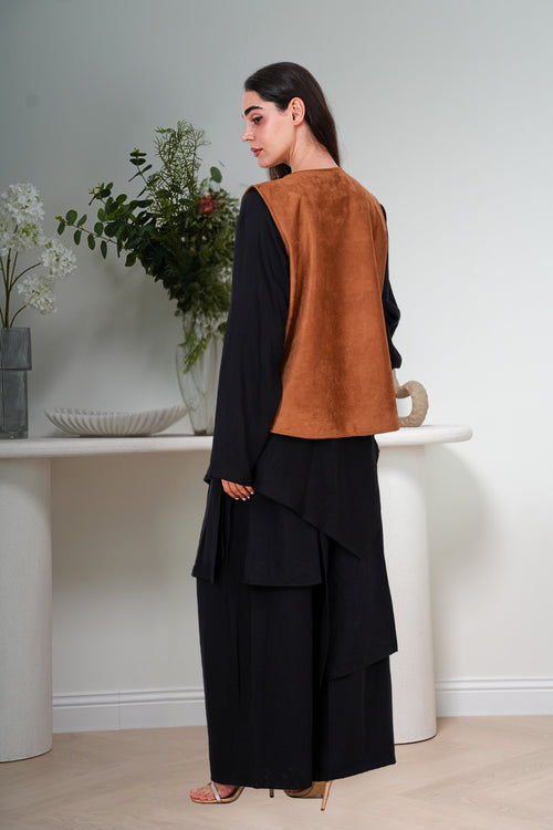 Load image 1 in gallery view