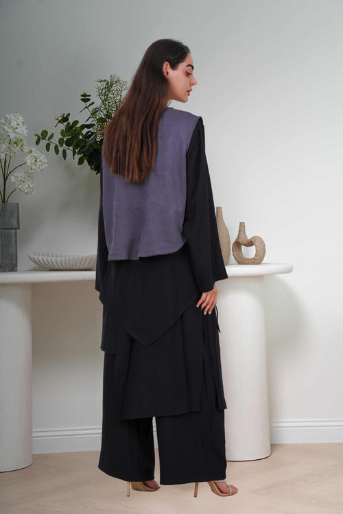 Load image 1 in gallery view