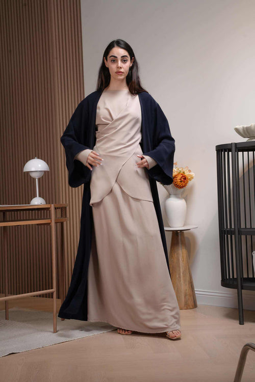 Load image 1 in gallery view