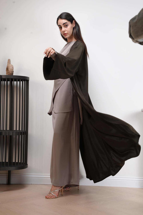 Load image 1 in gallery view