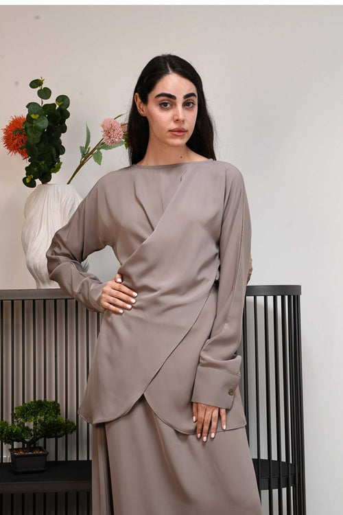 Load image 1 in gallery view