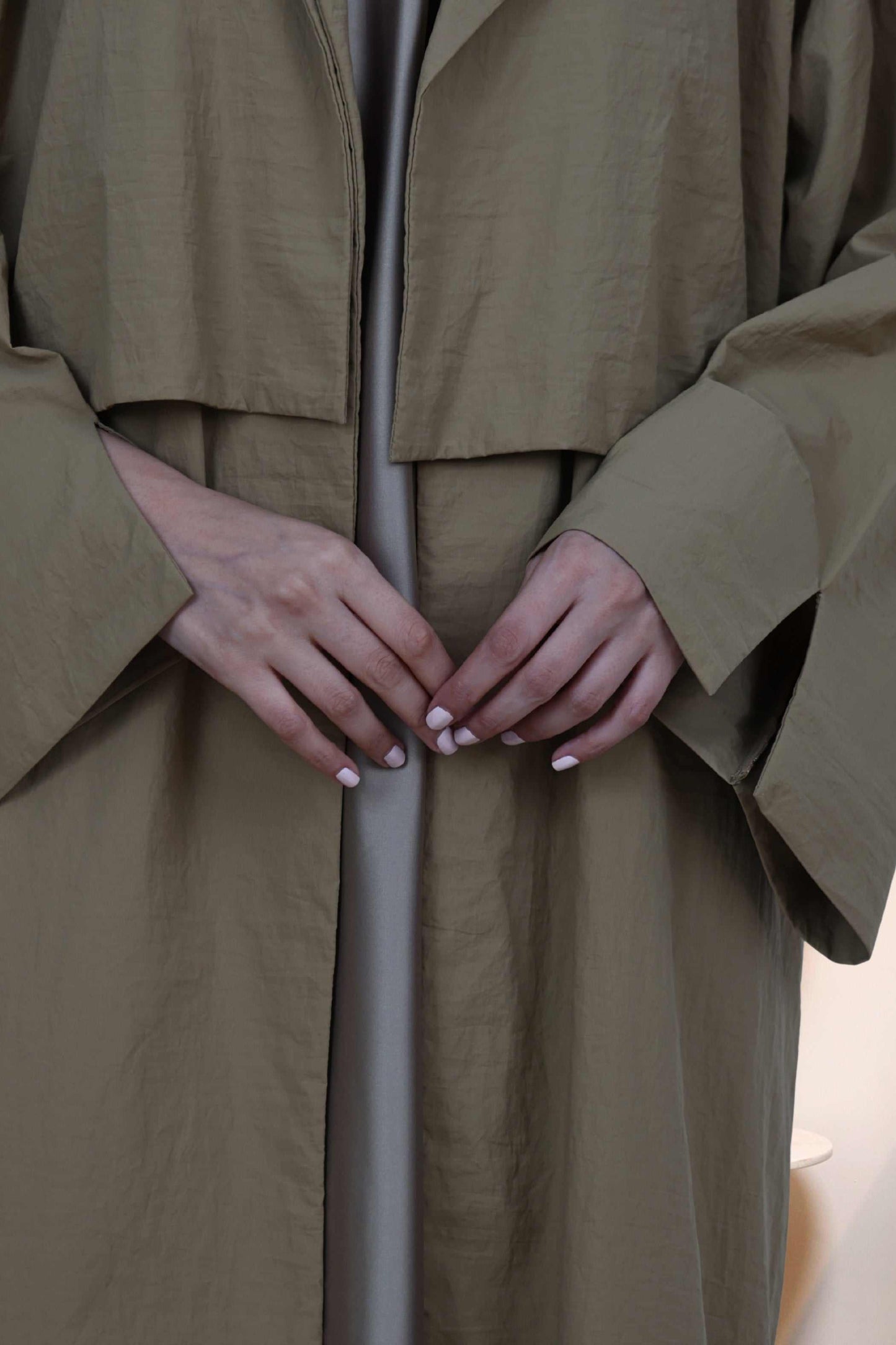 Trench Coat in Khaki