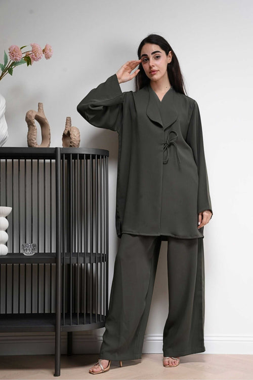 Load image 1 in gallery view