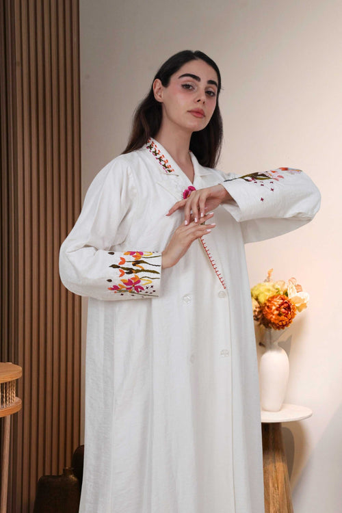 Load image 1 in gallery view