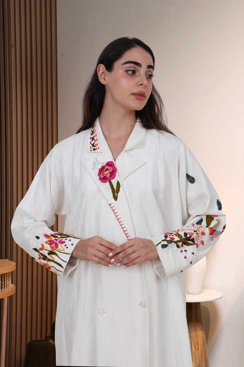 Load image 1 in gallery view