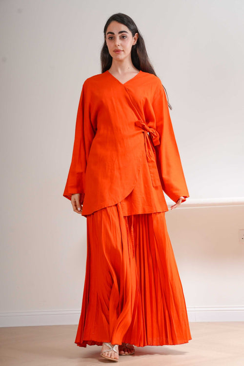 Load image 1 in gallery view